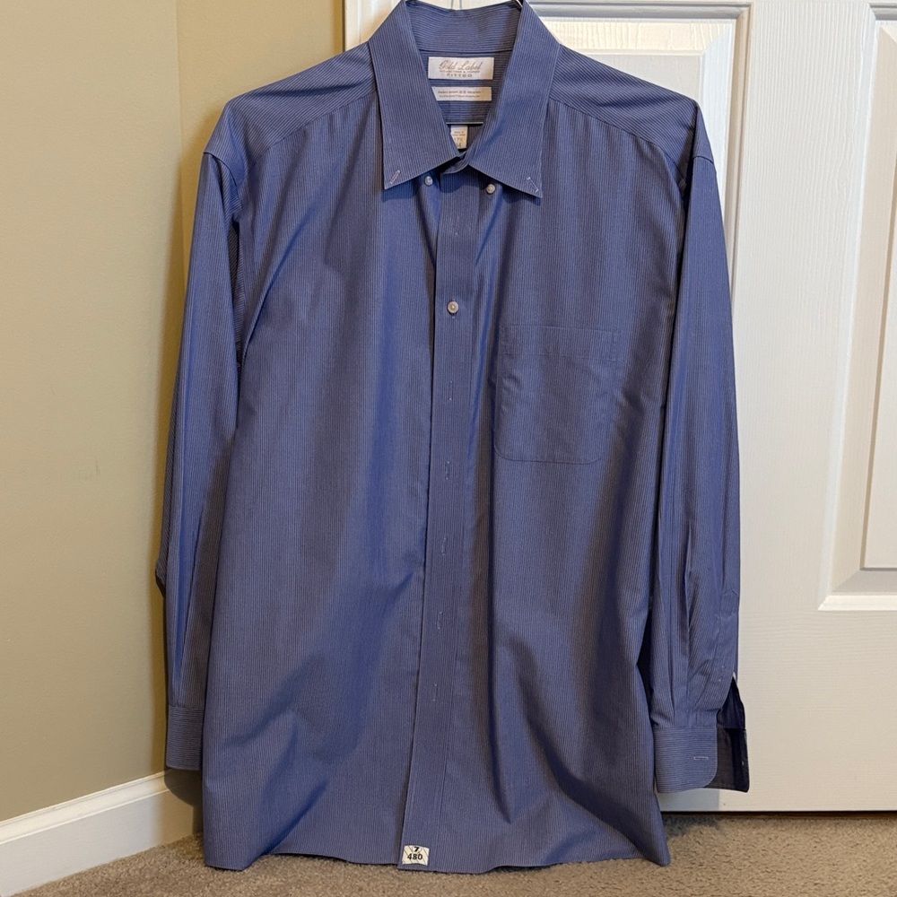 Elegant Blue Dress Shirt for Men
